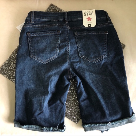 NWT Vanilla Star Softest Bermuda Denim shorts! - Picture 3 of 5
